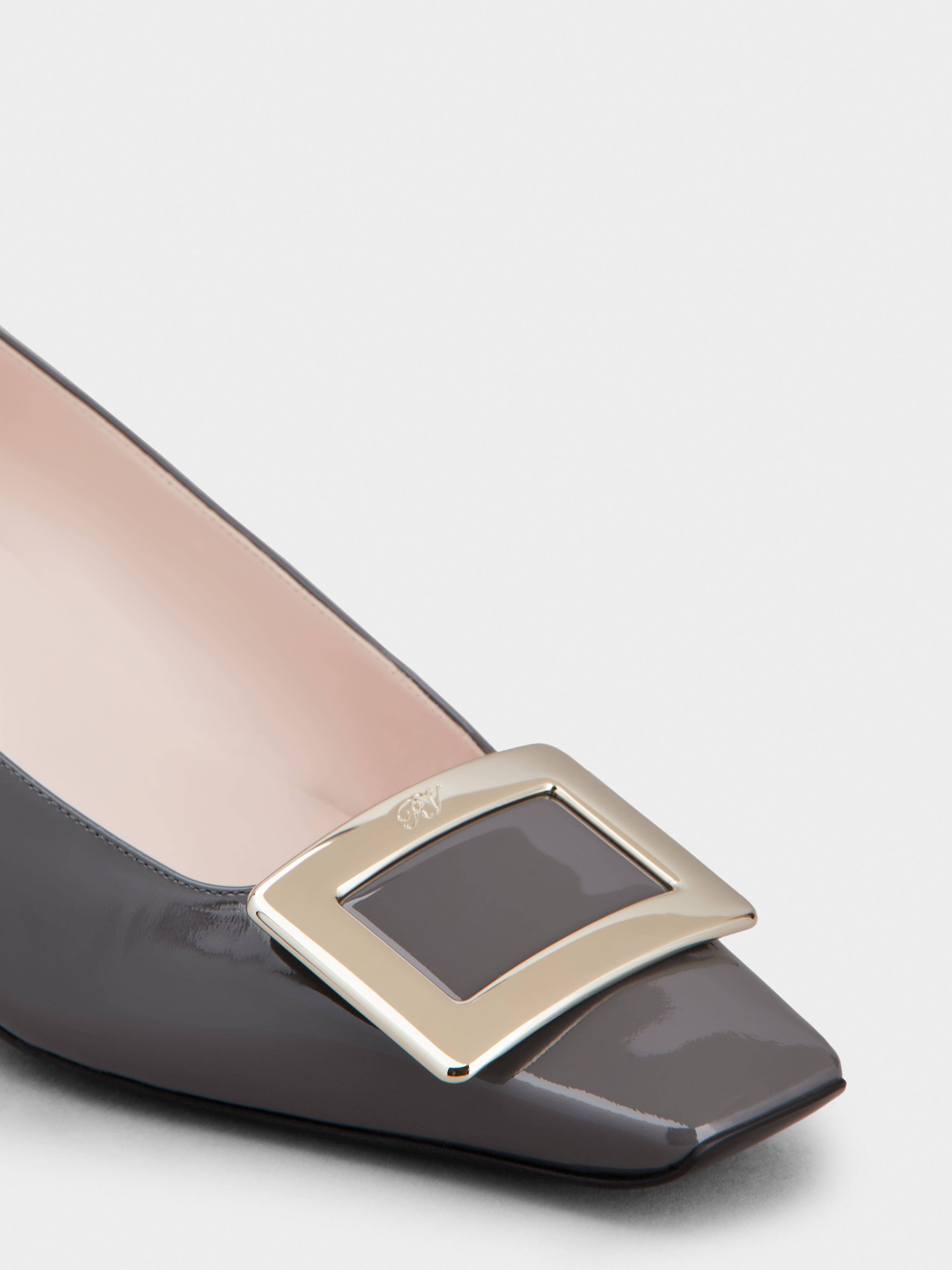 Belle Vivier Pumps in patent leather - 3