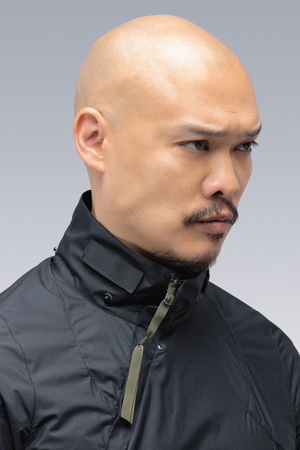 J82-WS 2L Gore-Tex Infinium™ Windstopper® Interops Coat Black - 19