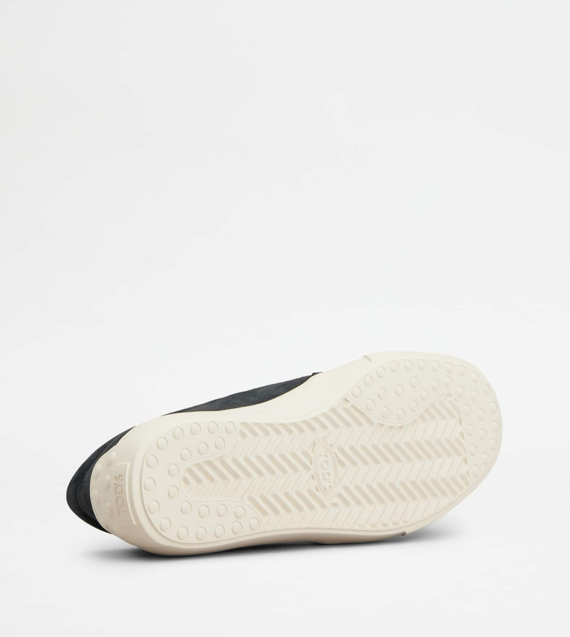 SLIP-ONS IN NUBUCK - BLUE 4