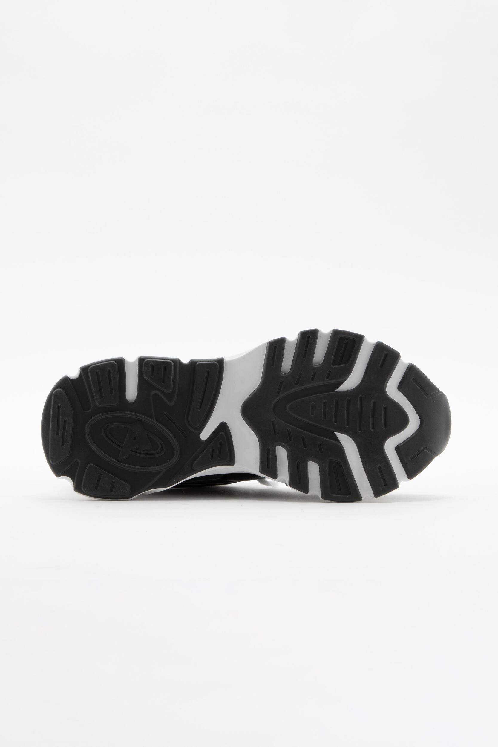Marathon R-Trail Sneaker - 5