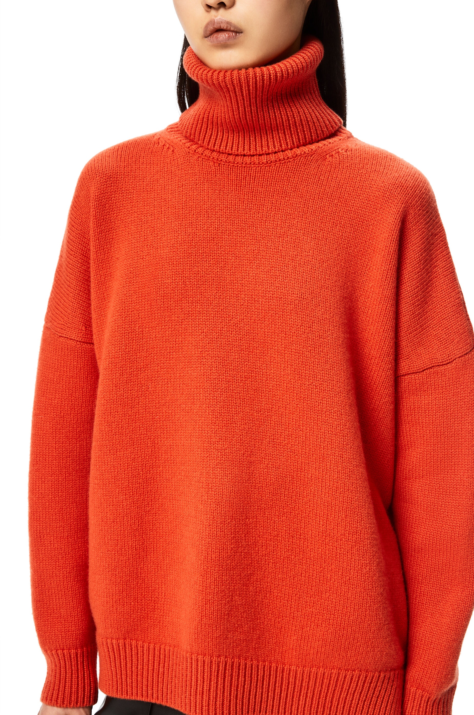 Anagram embroidered turtleneck sweater in cashmere - 5