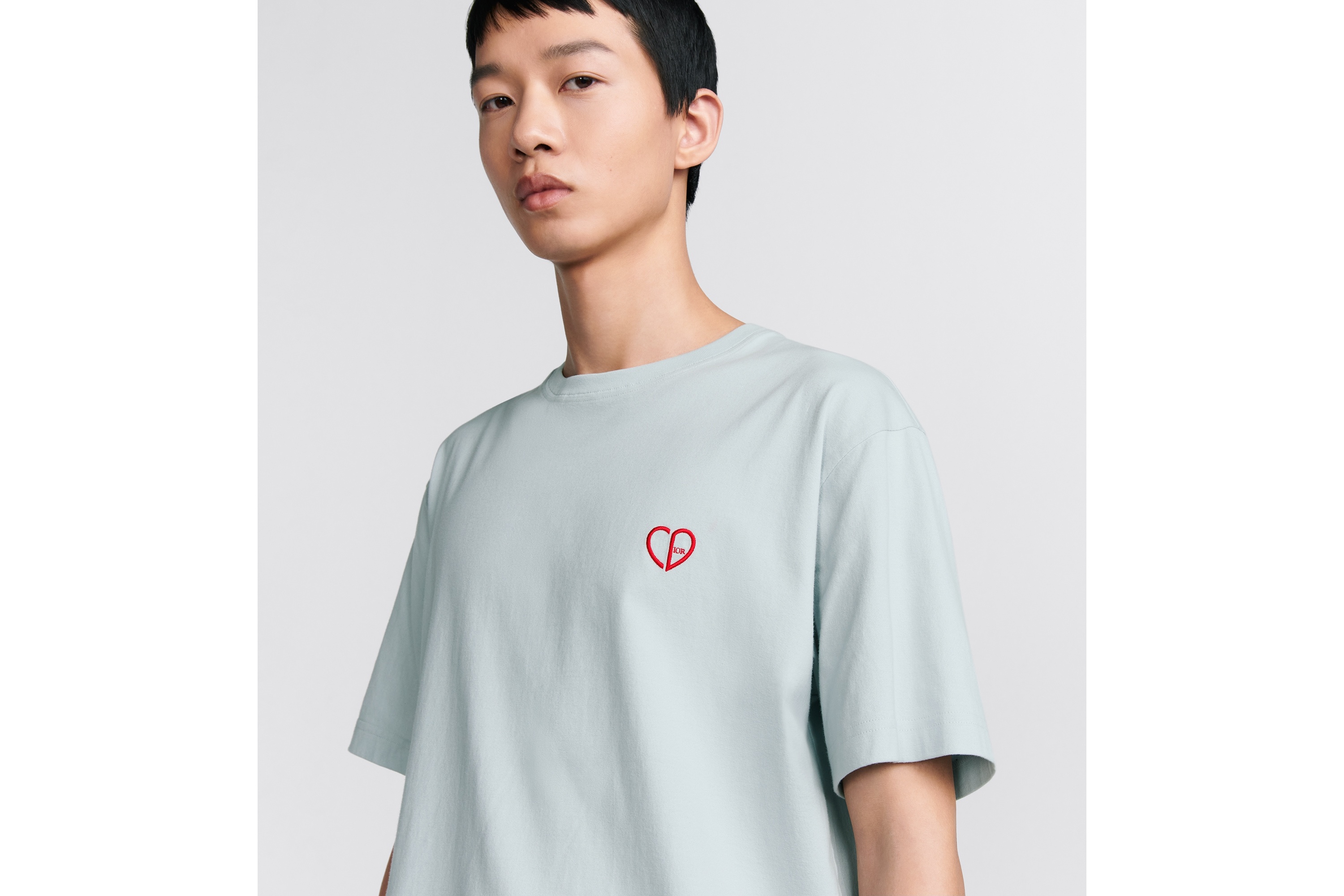 【カジュアルコーデにぴったり♪】Dior★CD Heart Tシャツ 12ee2a4826d3ff9b5a5df4a2122f1c