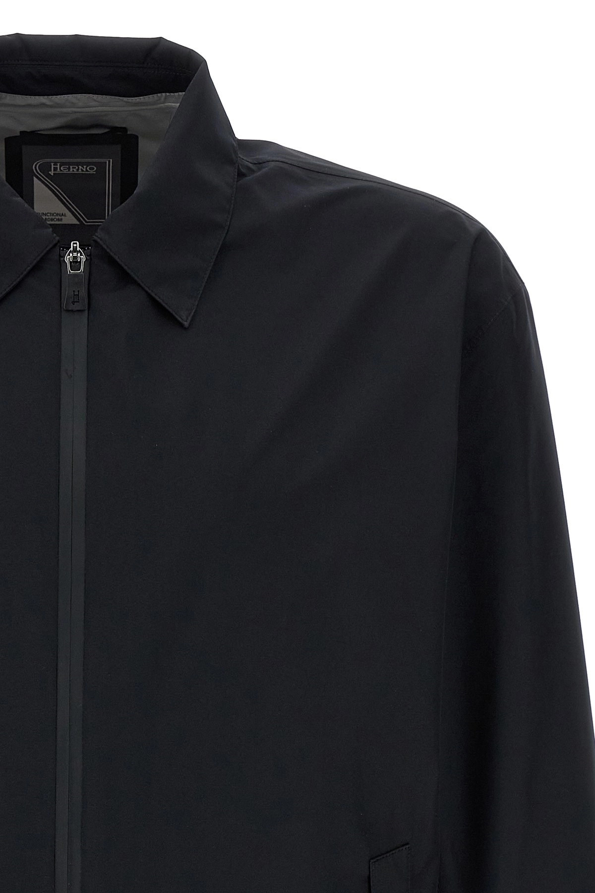 Windproof jacket - 3