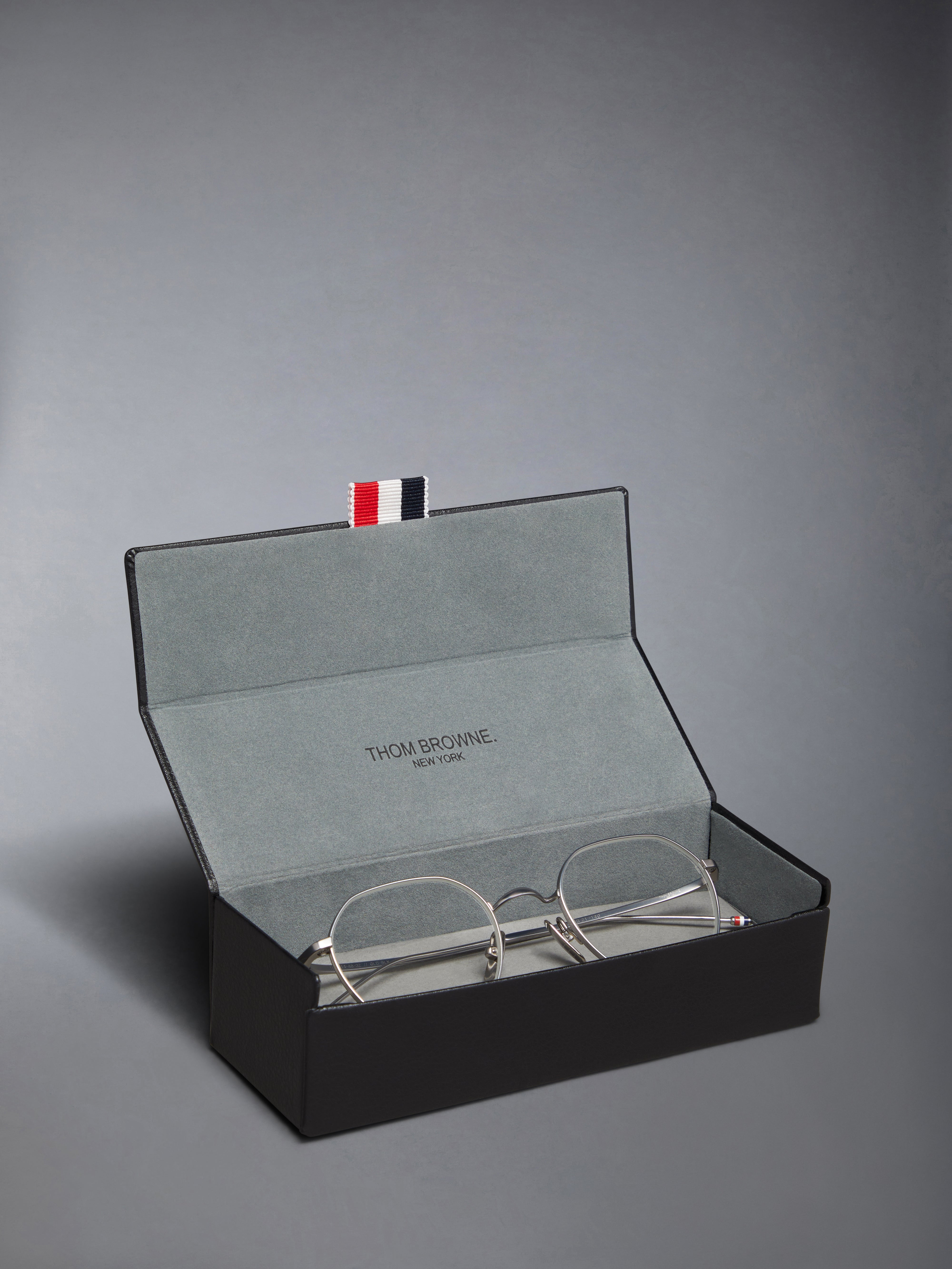 Titanium Round Eyeglasses - 8