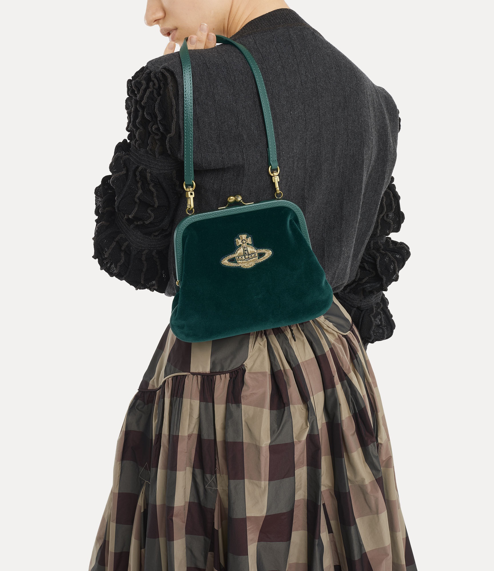 VIVIENNE'S CLUTCH - 4
