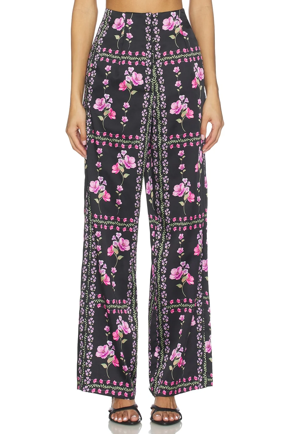 Rita Pant - 1