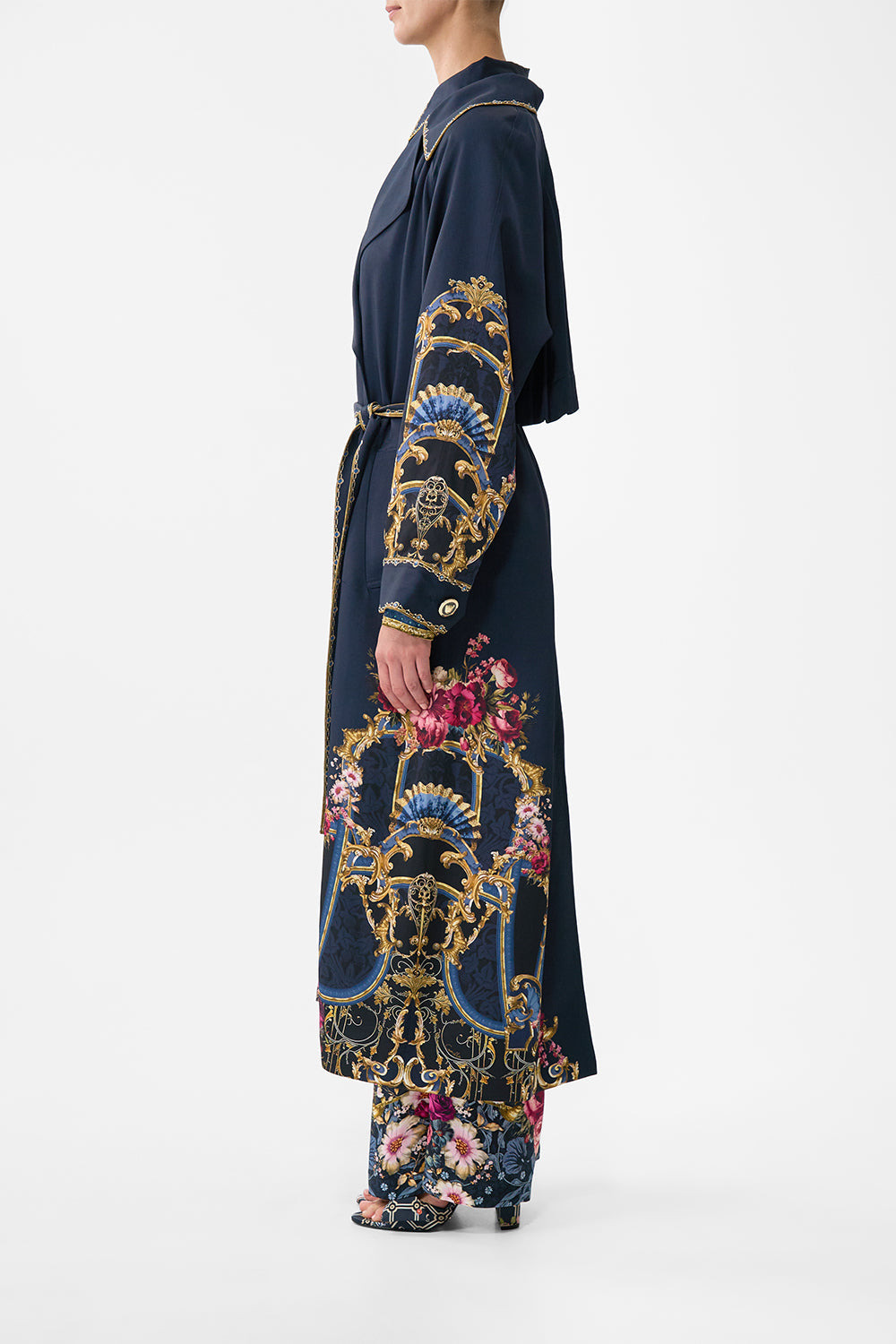 PLEATED BACK TRENCH - 4