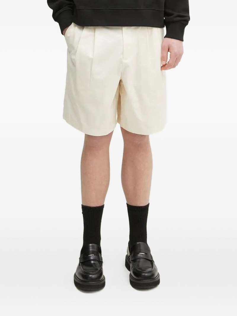 pleated shorts 1