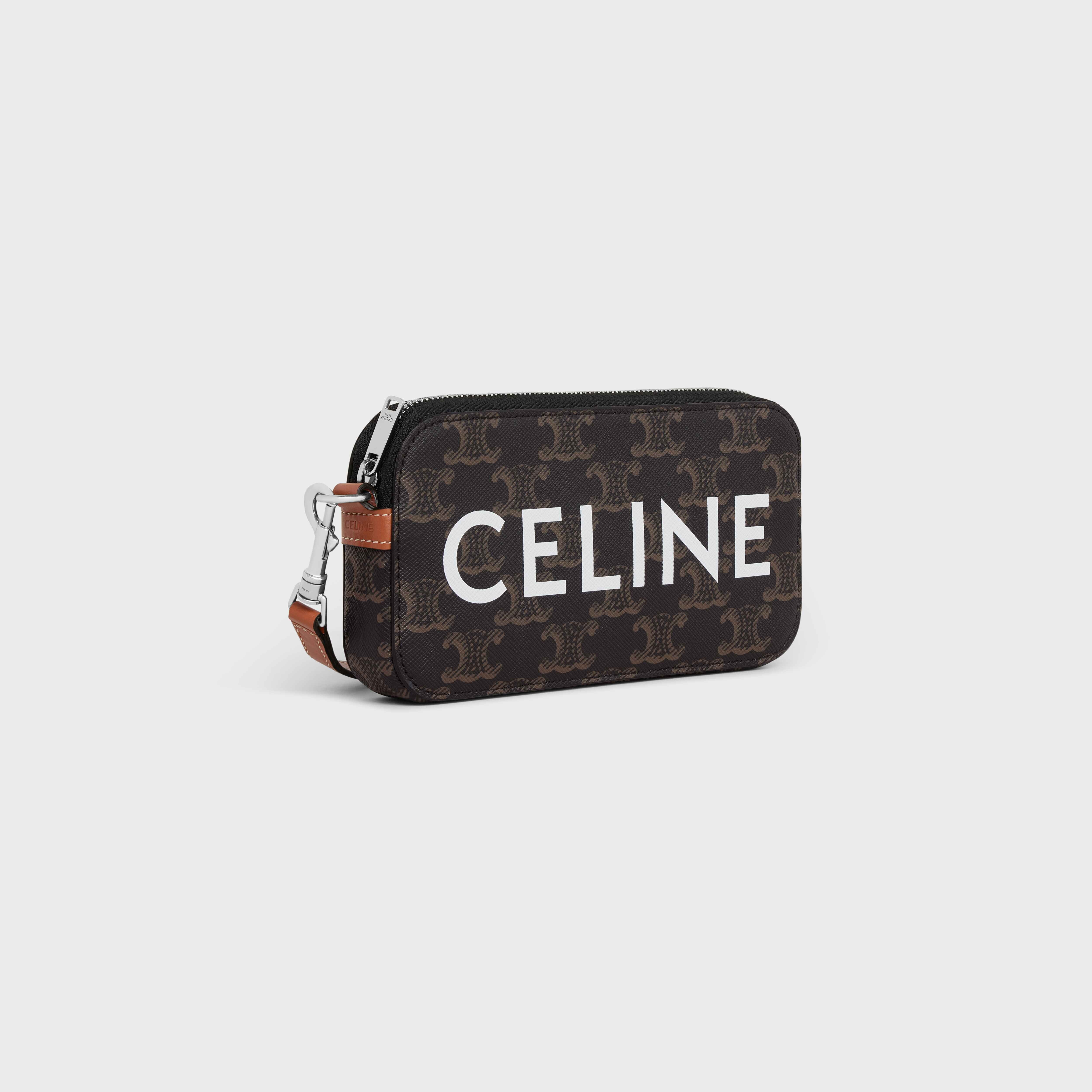 【CELINE】最新作★ TRIOMPHE CANVAS ロゴ PRINTメッセンジャー CELINE HOMME Triomphe Leather-Trimmed Logo-Print Coated