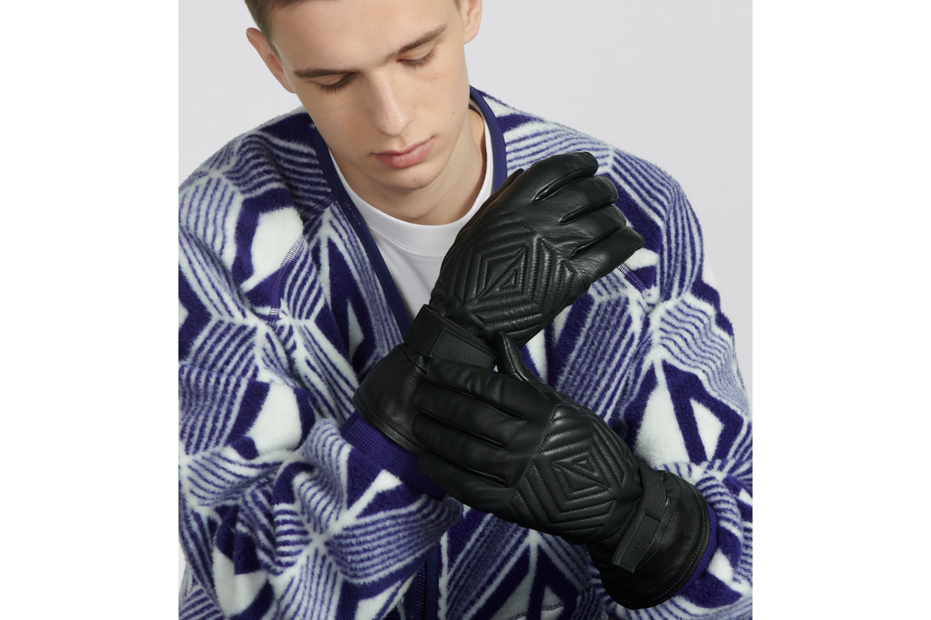 CD Diamond Gloves - 3
