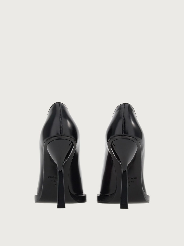 PUMPS WITH SHAPED HEEL - 3
