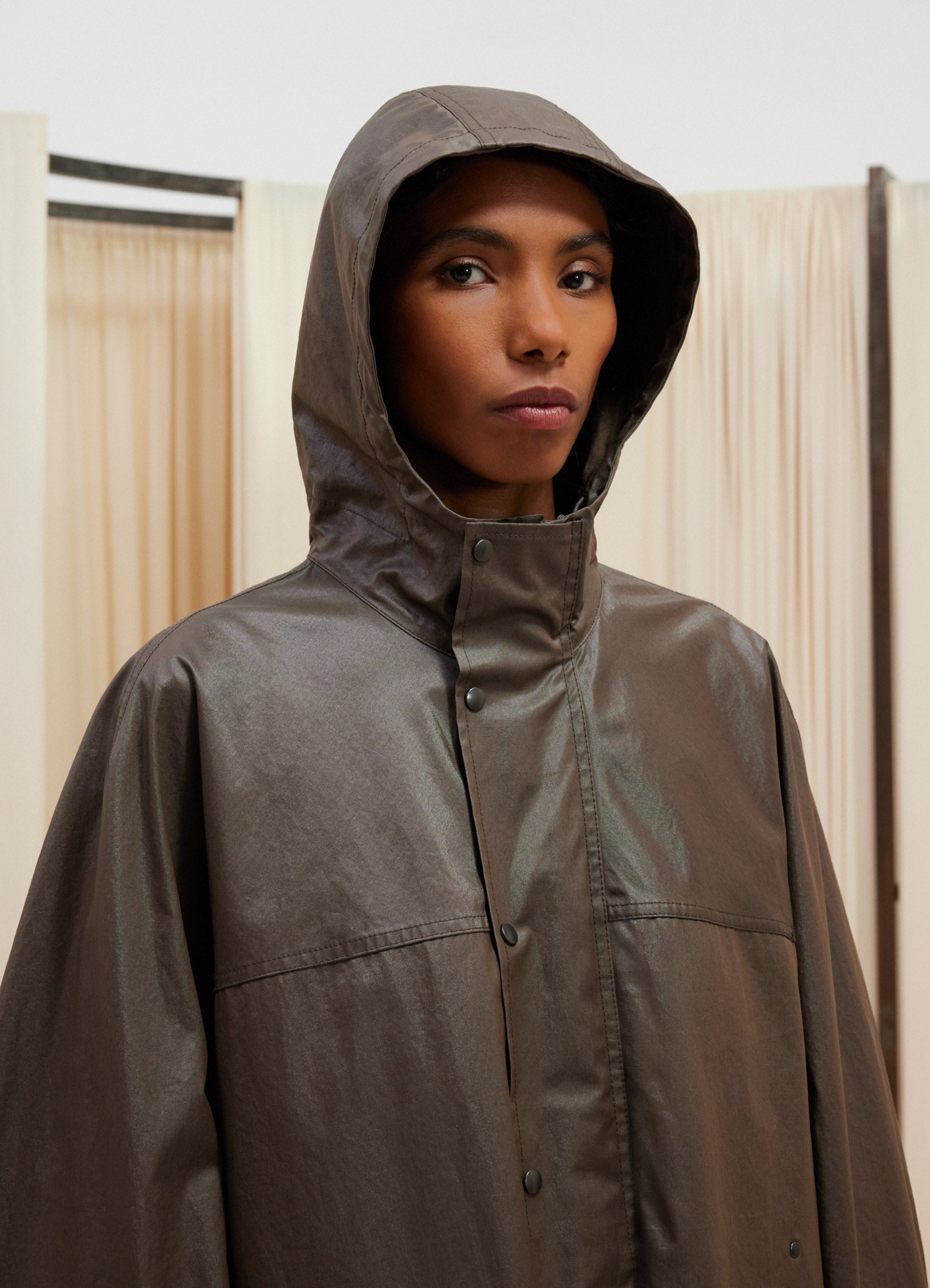 HOODED RAINCOAT - 4