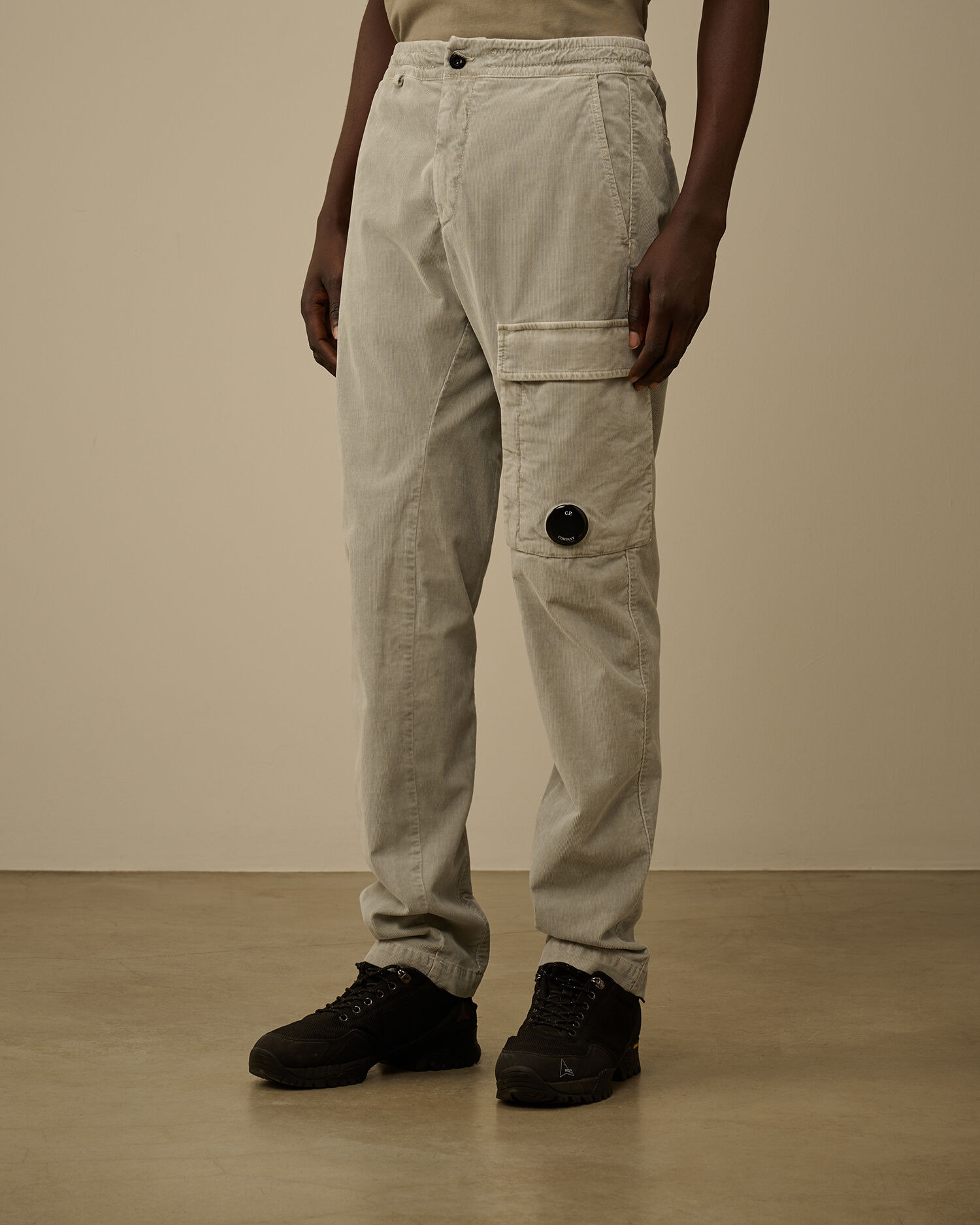 Corduroy Lens Cargo Pants - 3