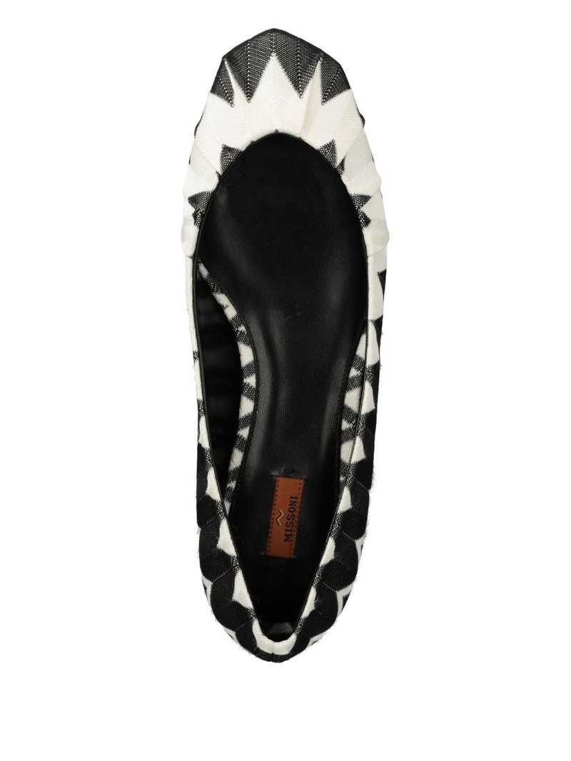 zigzag-print ballerinas 4