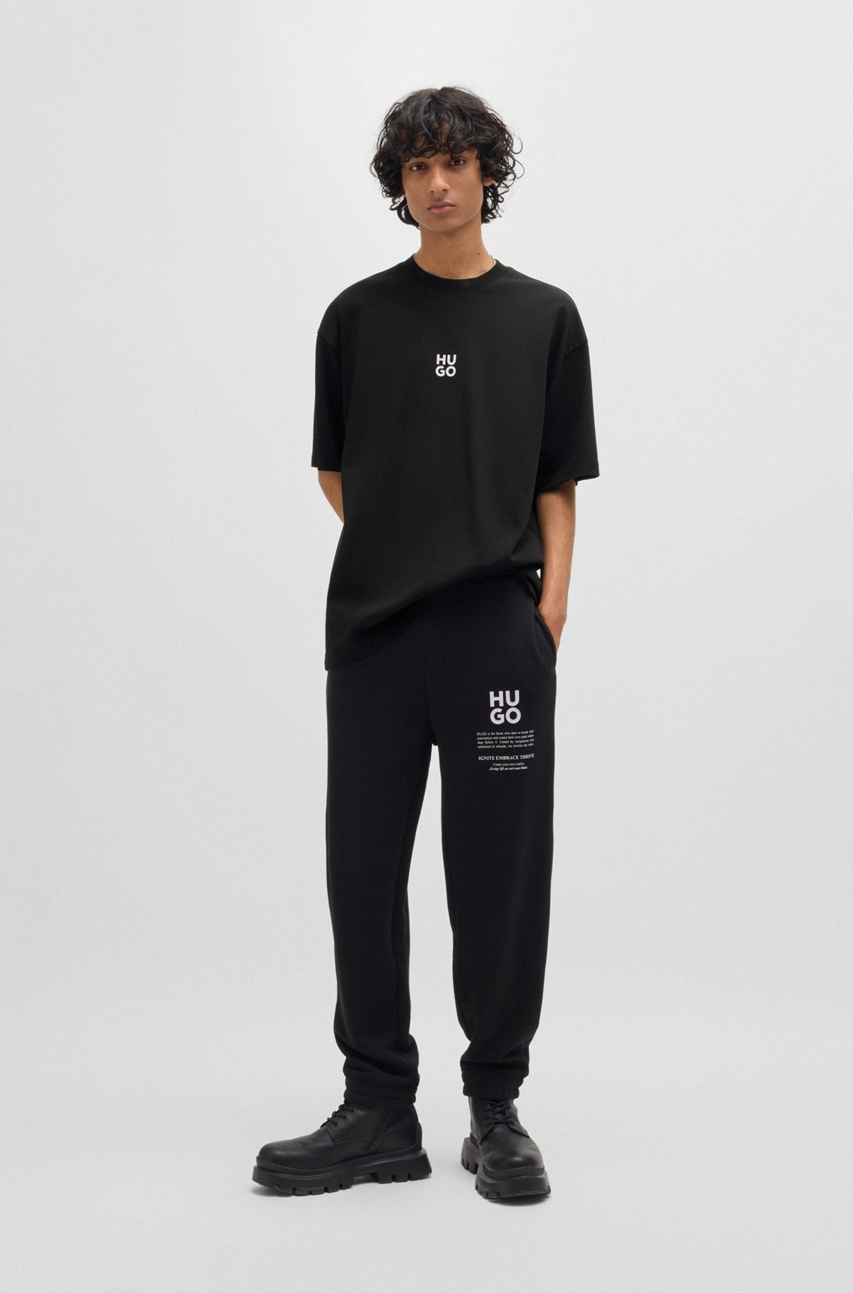 COTTON-JERSEY OVERSIZE-FIT T-SHIRT WITH SEASONAL ARTWORK - 4