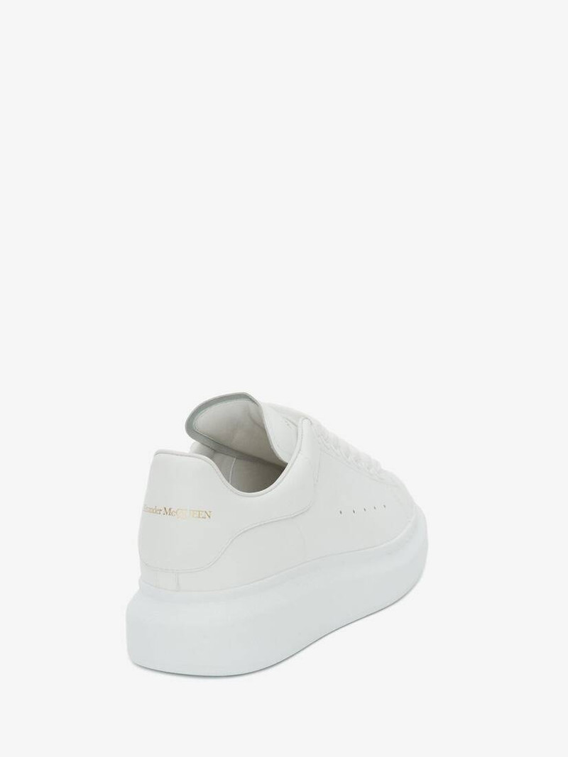 Alexander McQueen Oversized Sneaker outlook
