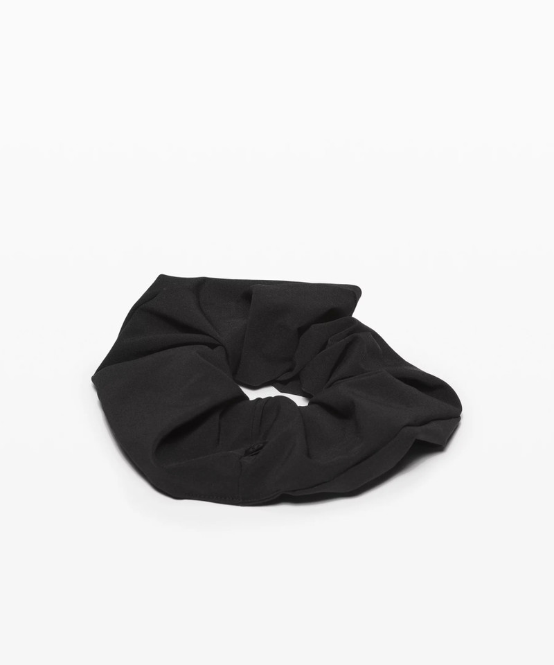 Uplifting Oversized Scrunchie 1