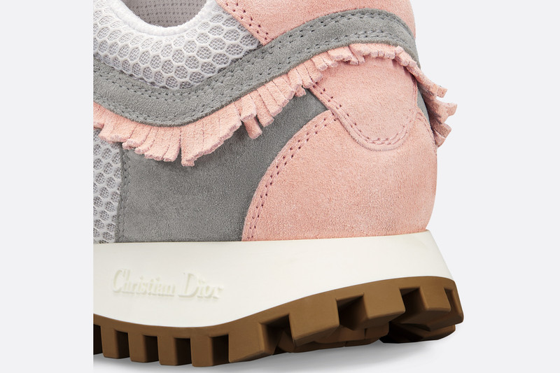 Dior C'est Dior Sneaker outlook