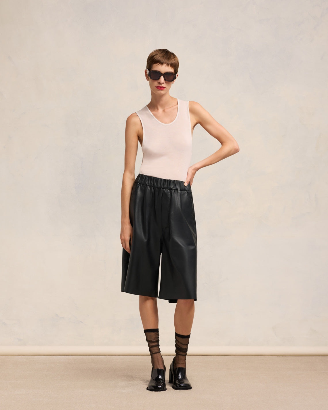 ELASTICATED WAIST BERMUDA SHORTS - 2