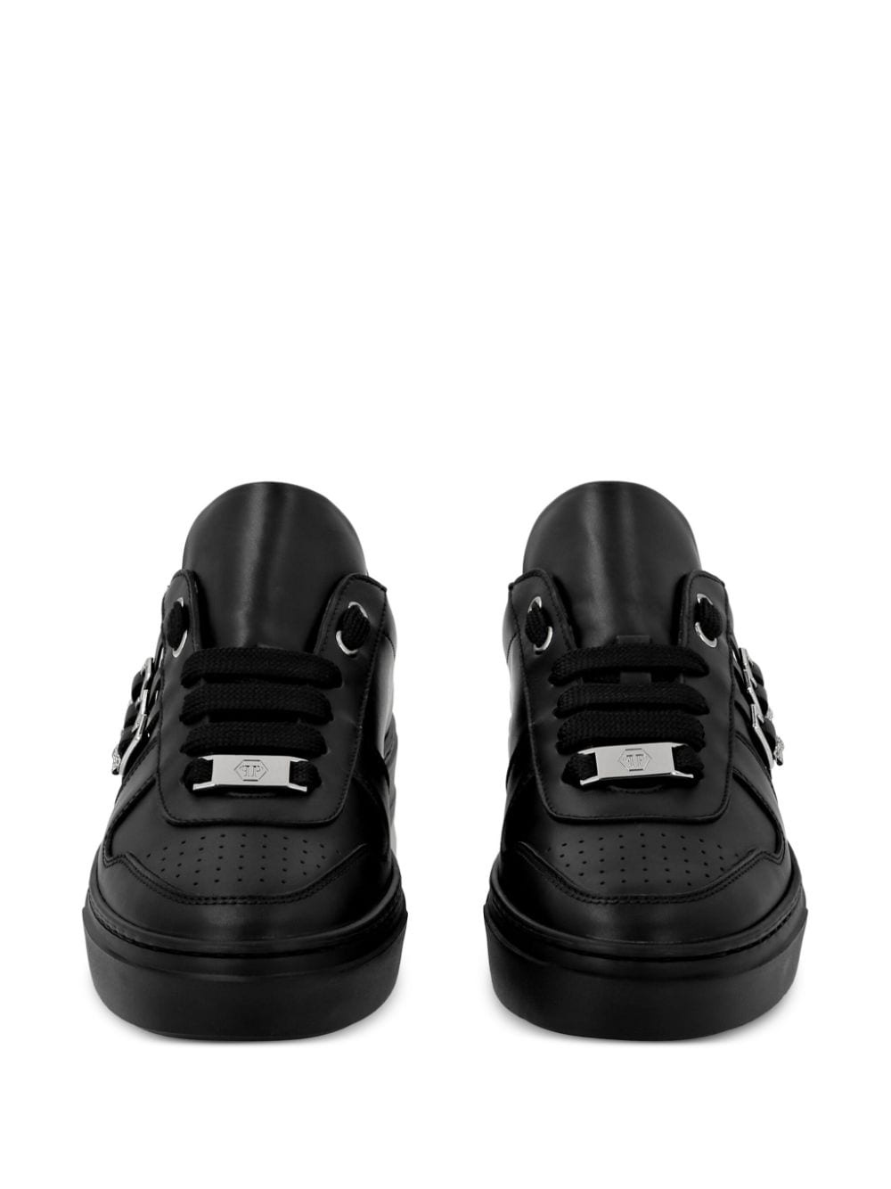 skull-appliqué leather sneakers - 4