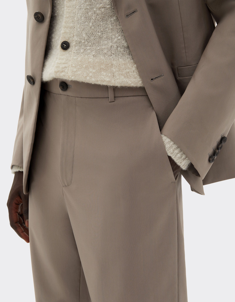 Chino pants in cool Q-Cycle® wool 5