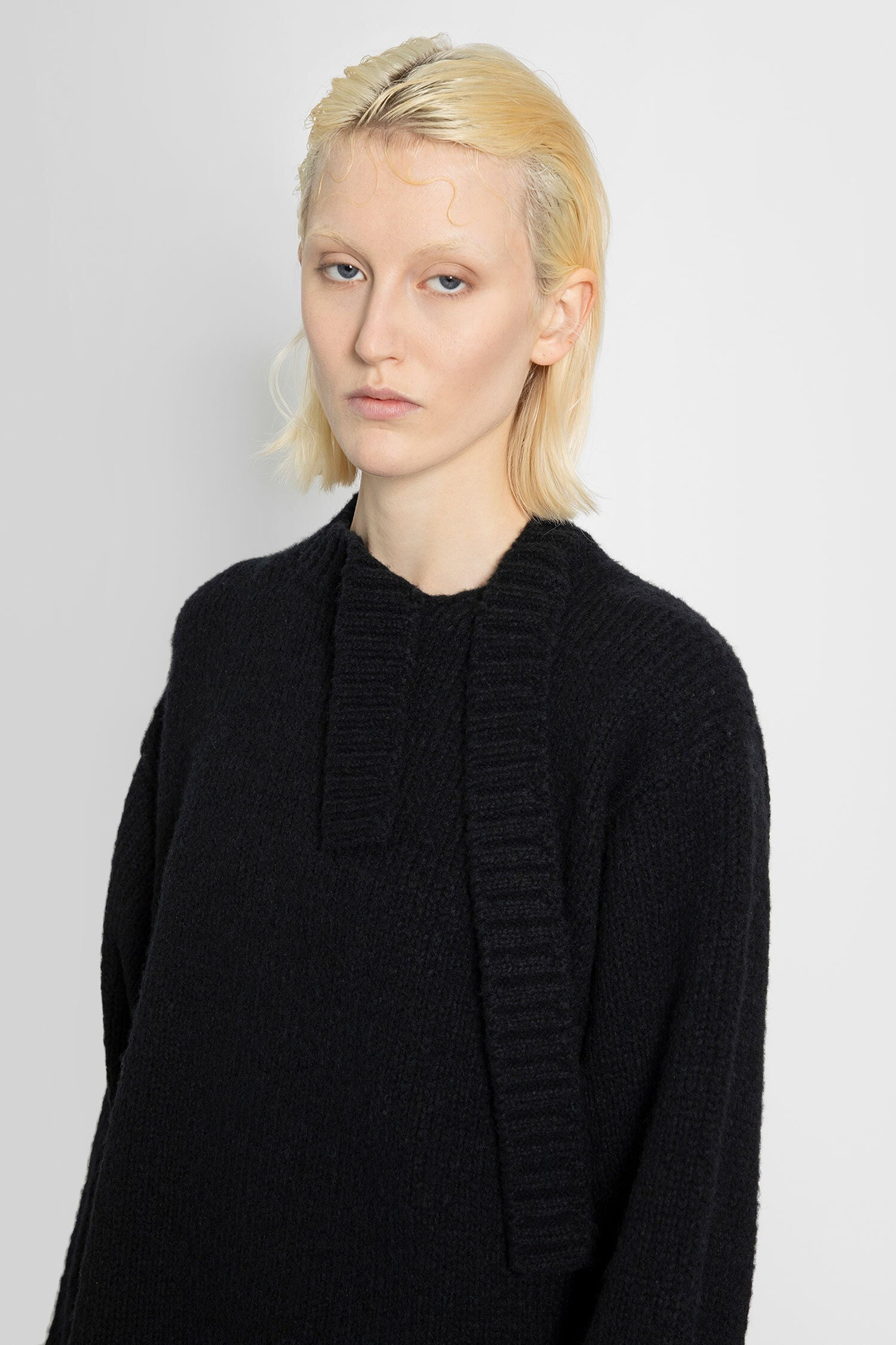 YOHJI YAMAMOTO WOMAN BLACK KNITWEAR - 5