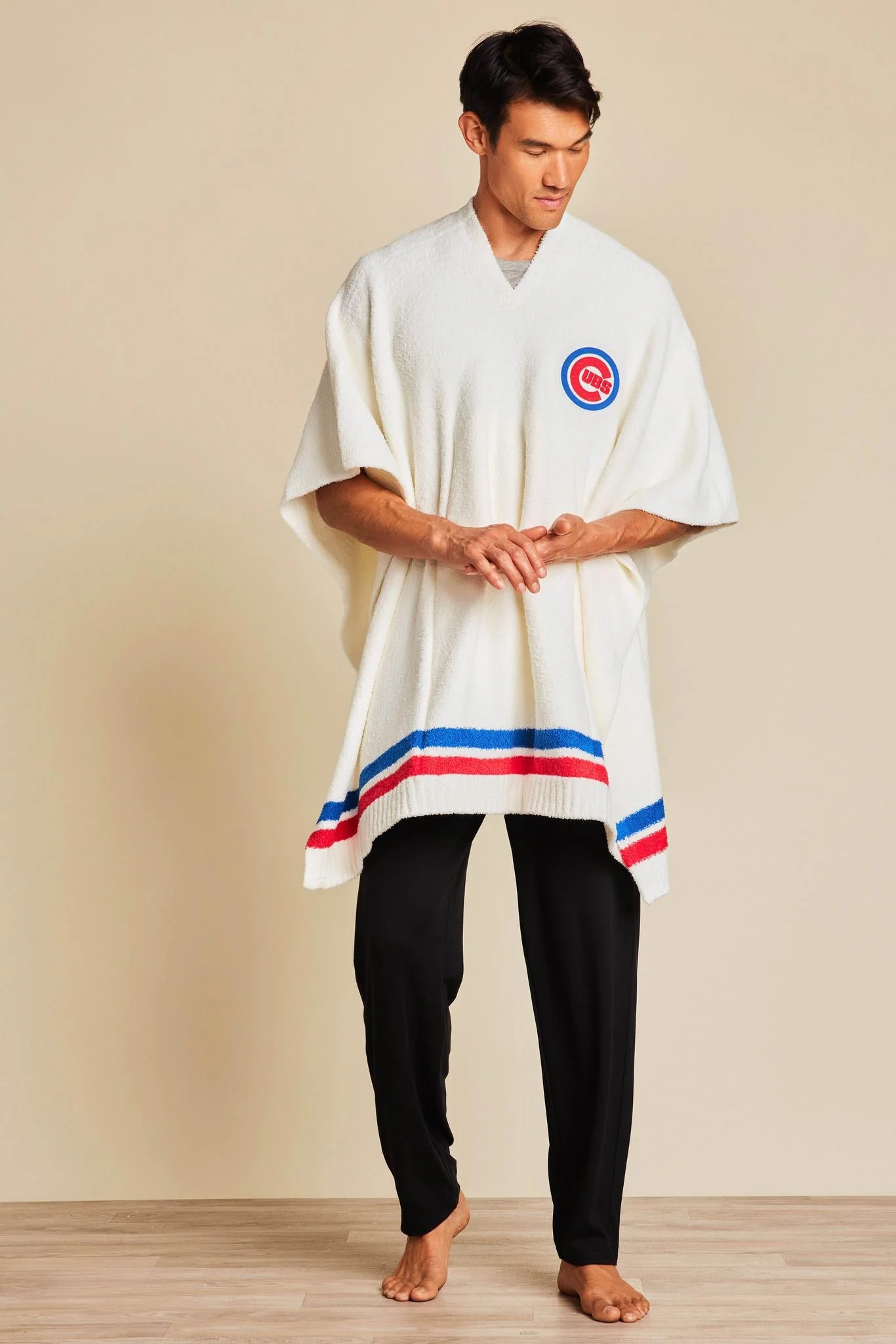 CozyChic® Chicago Cubs™ 3 in 1 Poncho - 1