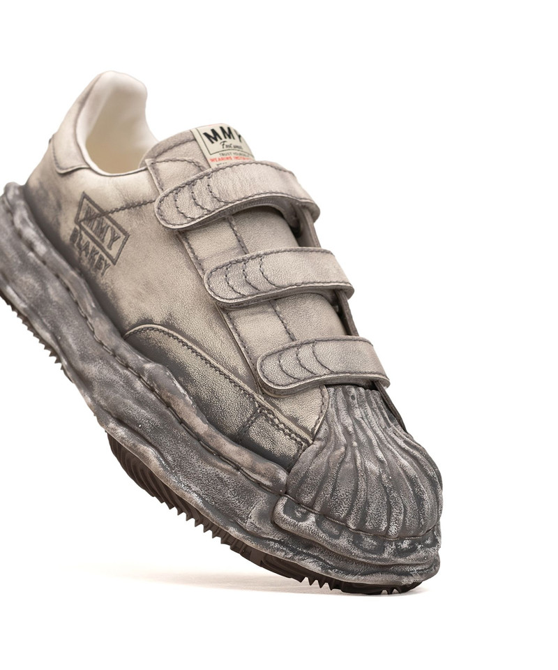 【EXCLUSIVE EDITION】"BLAKEY" OG Sole Faded Leather Low-top Sneaker 9