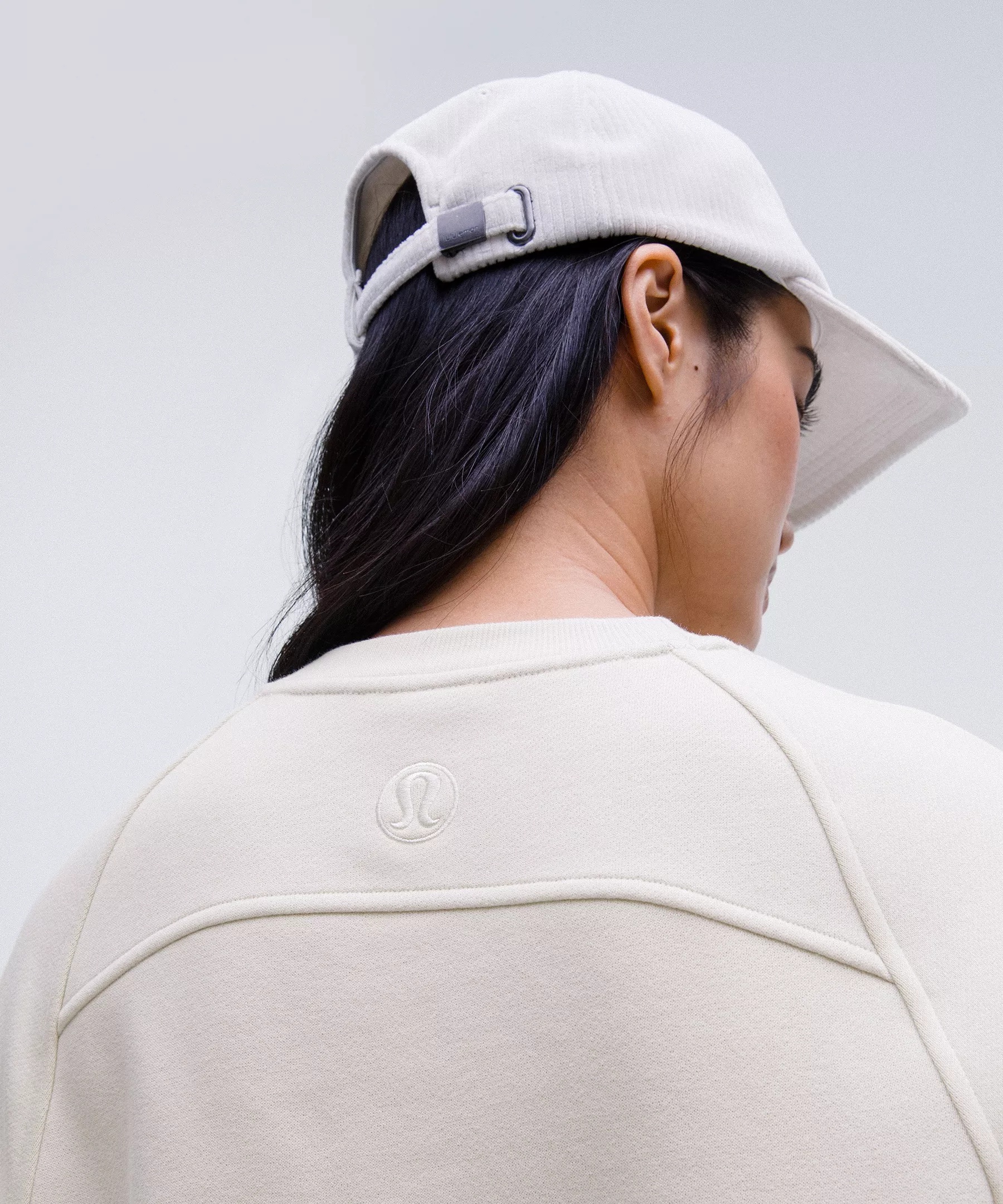 Scuba Oversized Pullover *Wordmark - 5