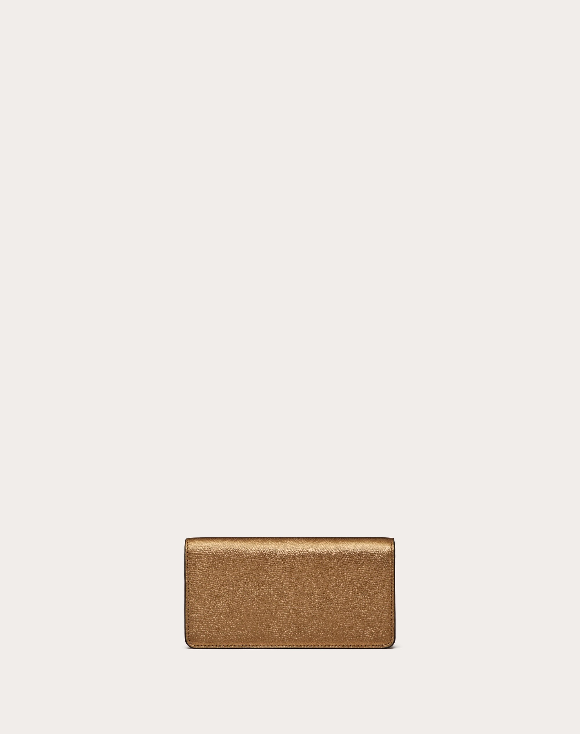VLOGO SIGNATURE METALLIC GRAINY CALFSKIN WALLET WITH CHAIN - 4