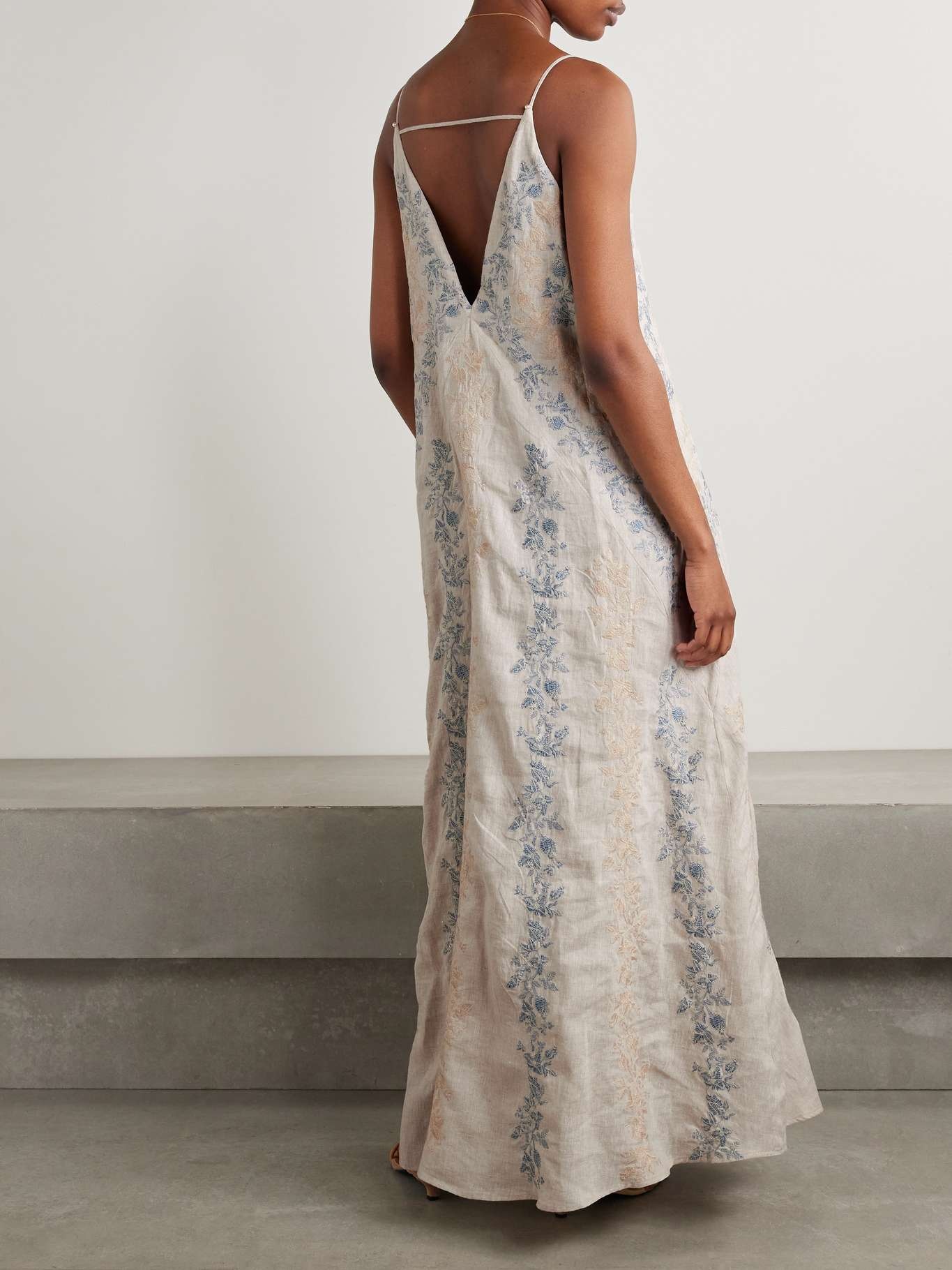 Soledad Bougainvillea embroidered linen maxi dress Ivory - 3