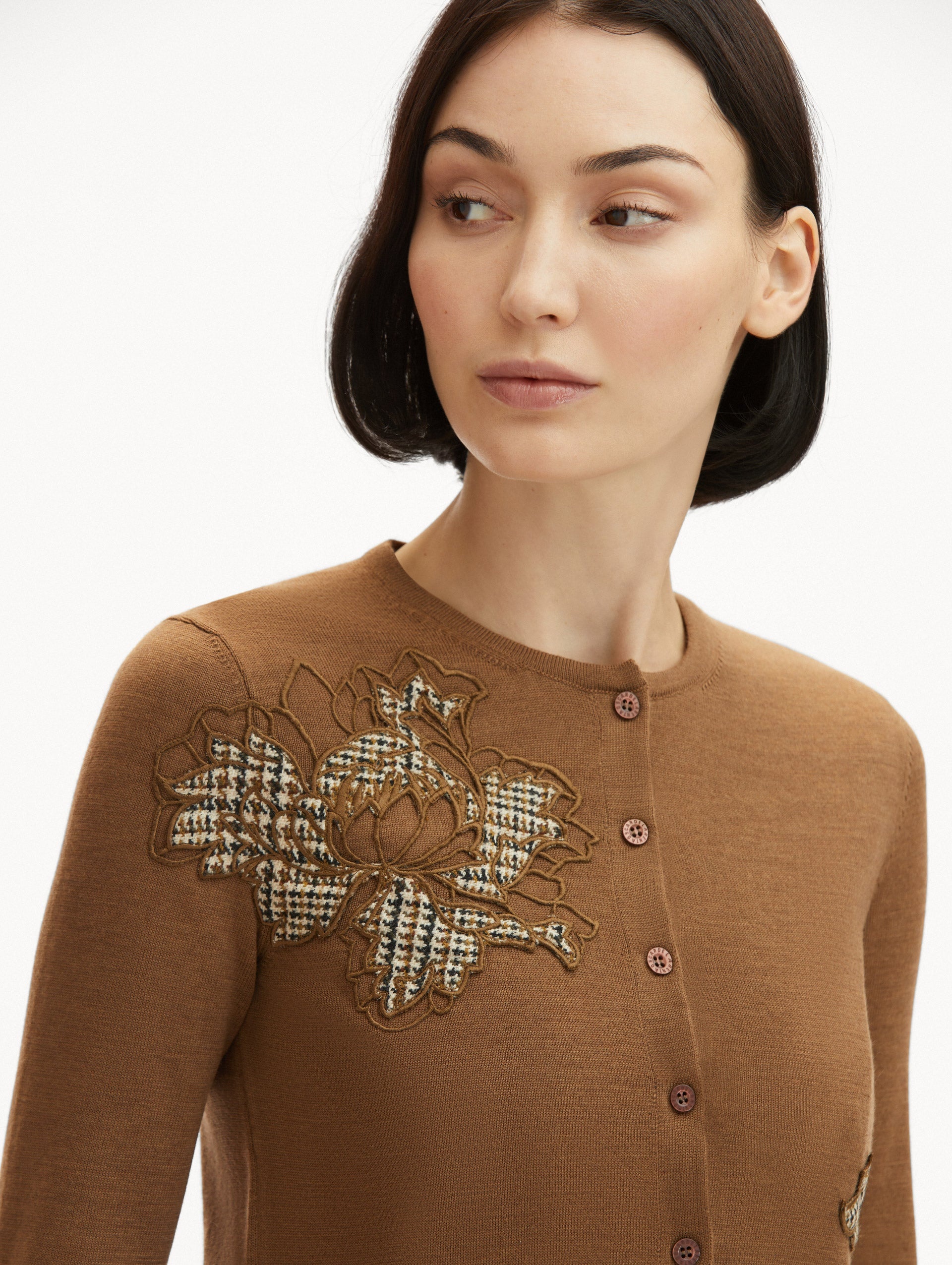 PEONY GUIPURE APPLIQUÉ PLAID CARDIGAN - 6