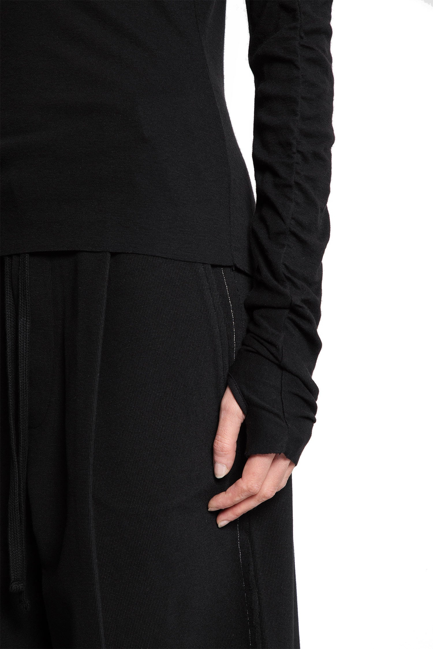 Cotton-Wool-V-Neck-Sweatshirt - 4