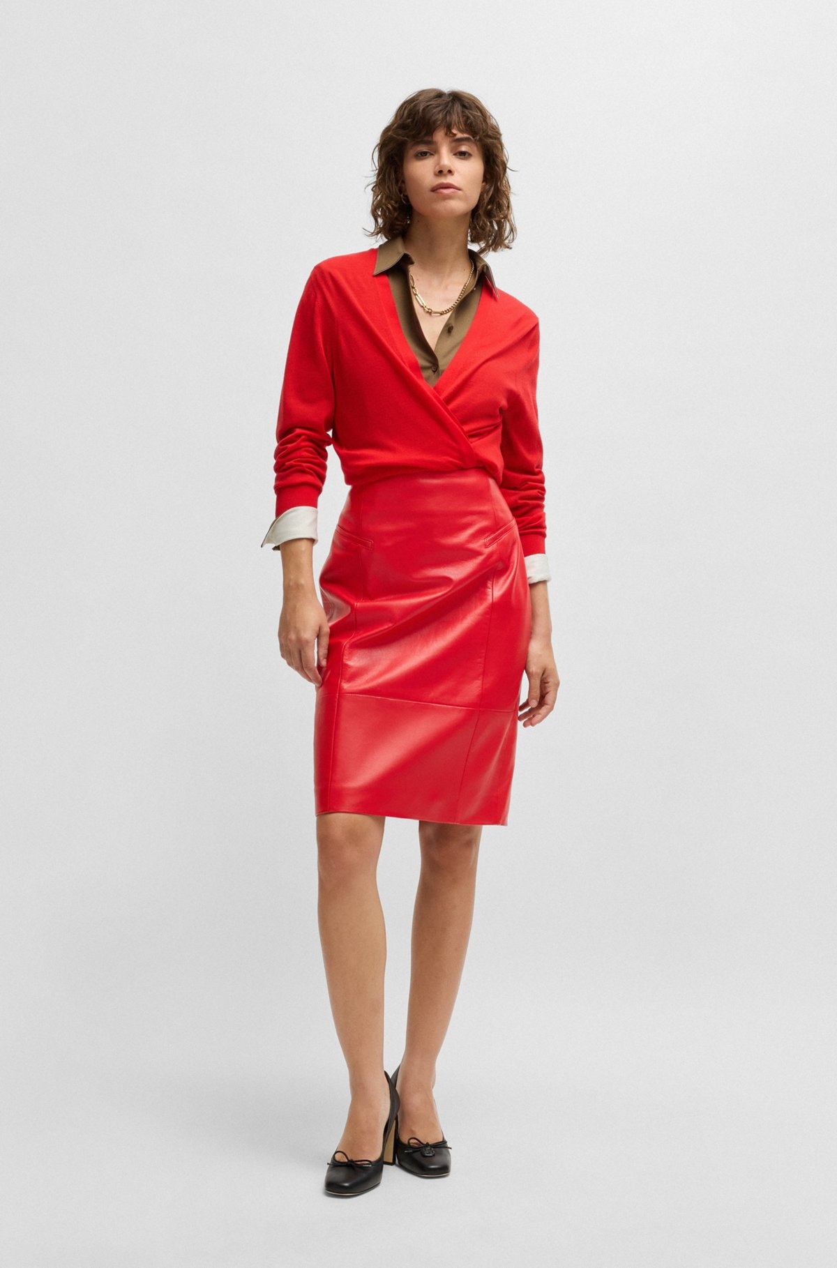 PENCIL SKIRT IN LUSTROUS LEATHER - 3