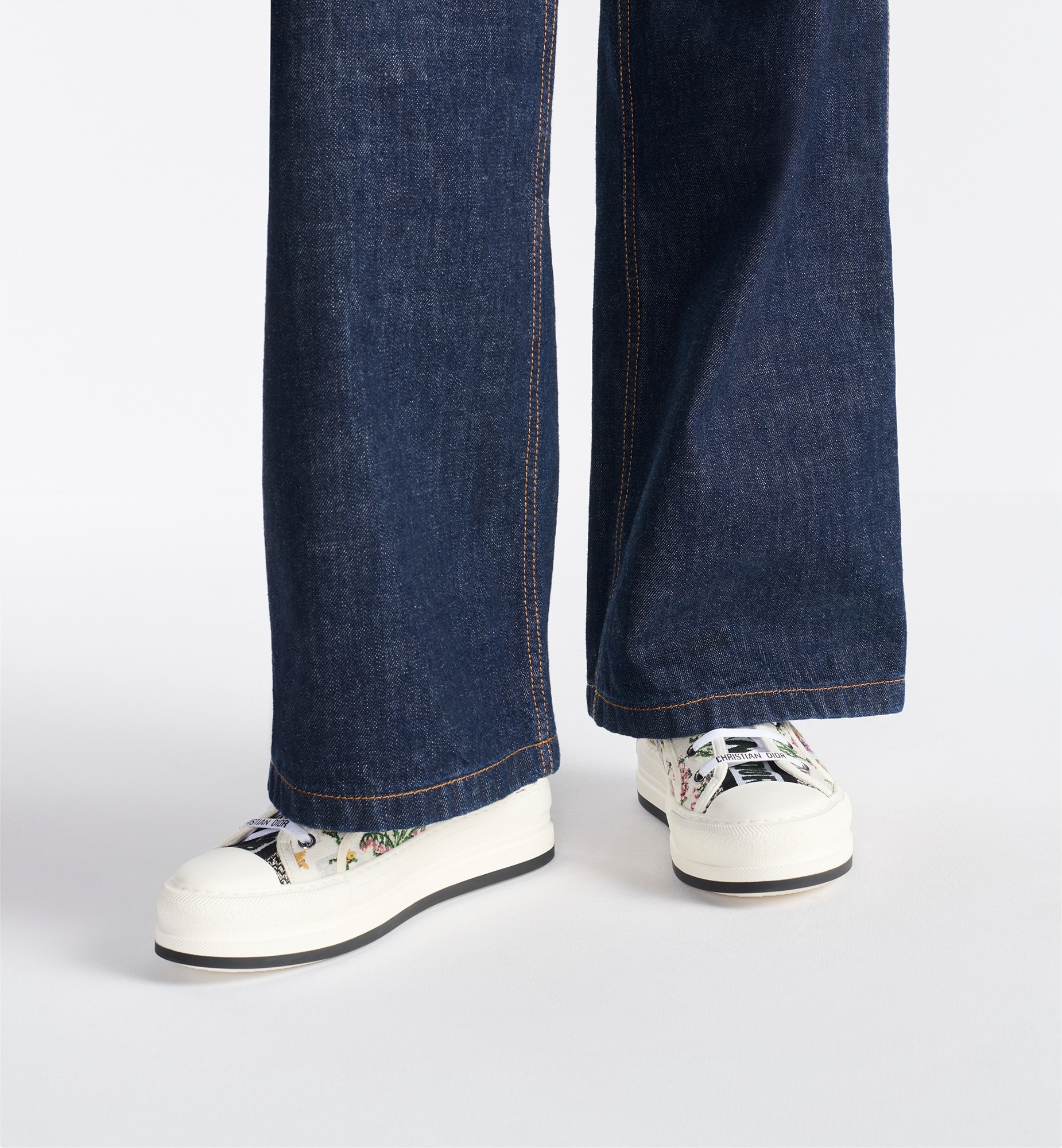 Dioramour Walk'n'Dior Platform Sneaker - 2