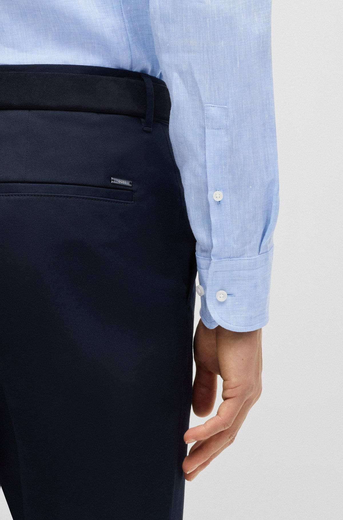 SLIM-FIT SHIRT IN ITALIAN-MADE LINEN - 6