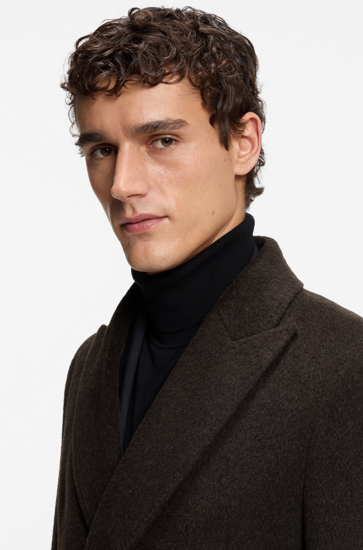 DOUBLE-BREASTED COAT IN AN ALPACA BLEND - 3