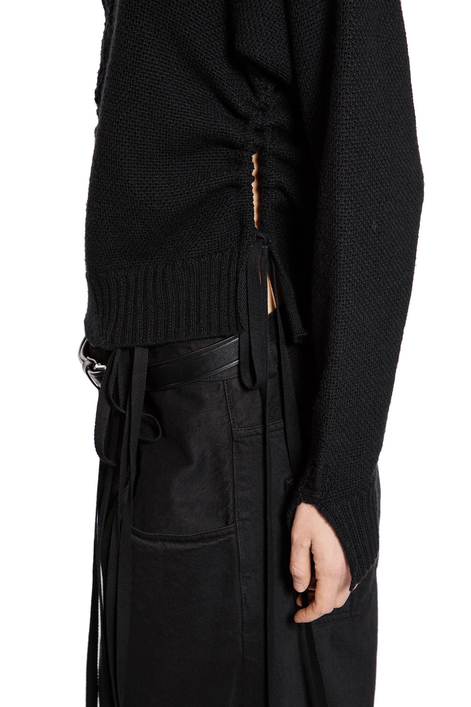 Gabriela-Destroyed-Seed-Stitch-Sweater - 4