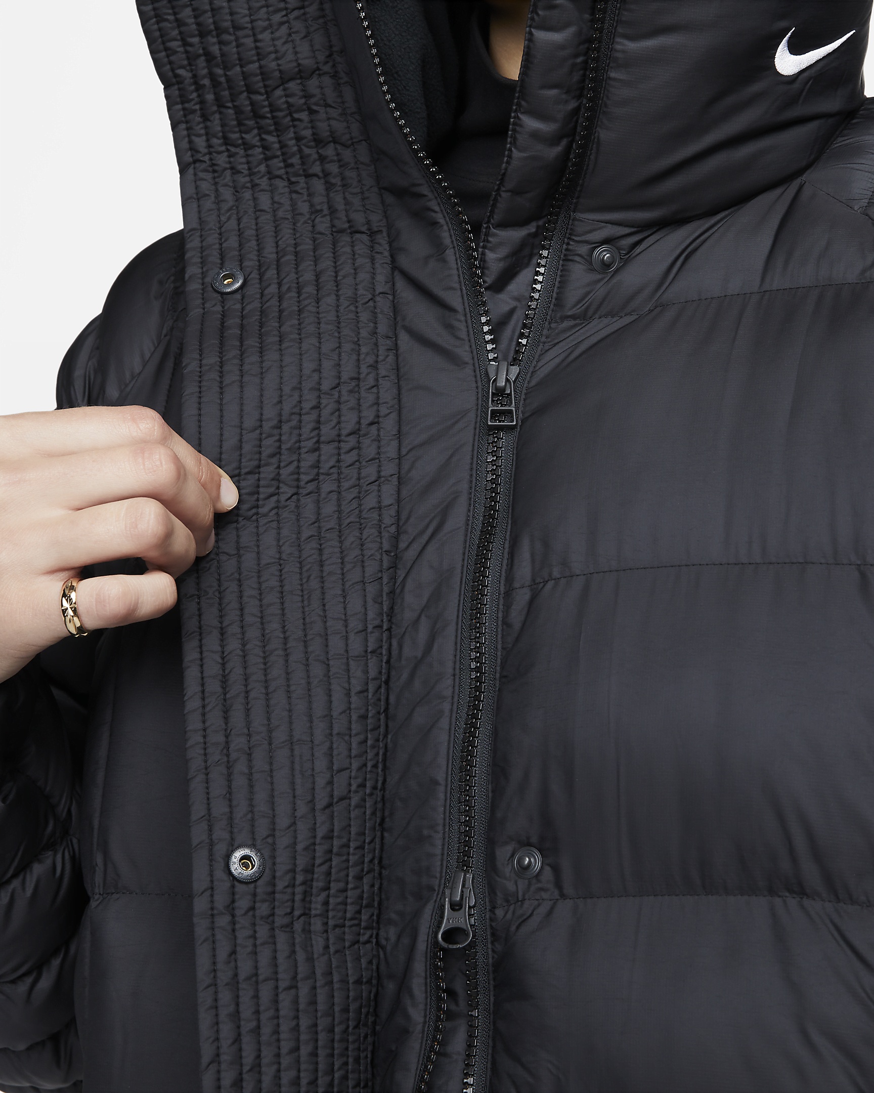 Nike Sportswear Swoosh Puffer PrimaLoft® Women's Therma-FIT Oversized Parka - 7