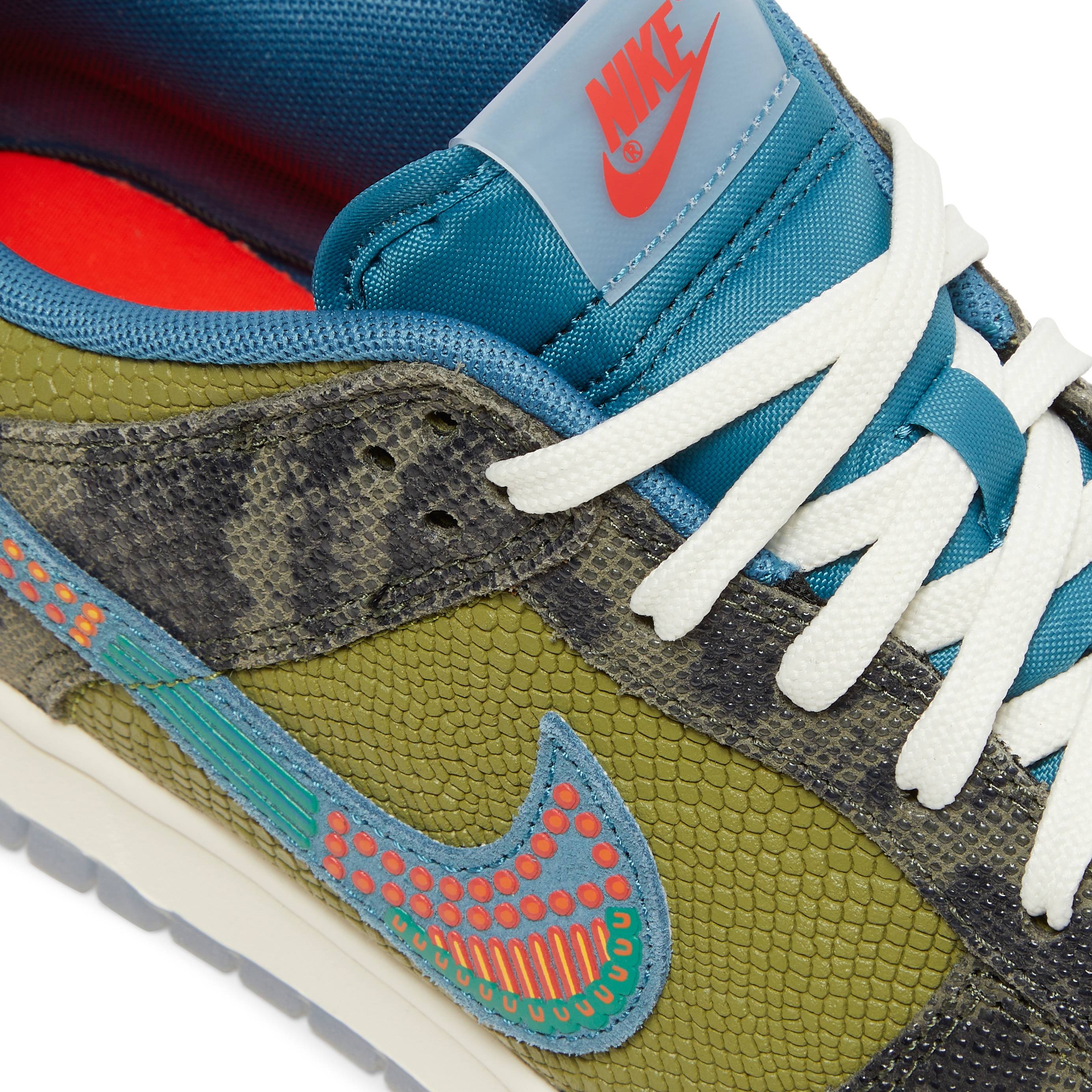 Dunk Low 'SiEMPRE Familia' - 9