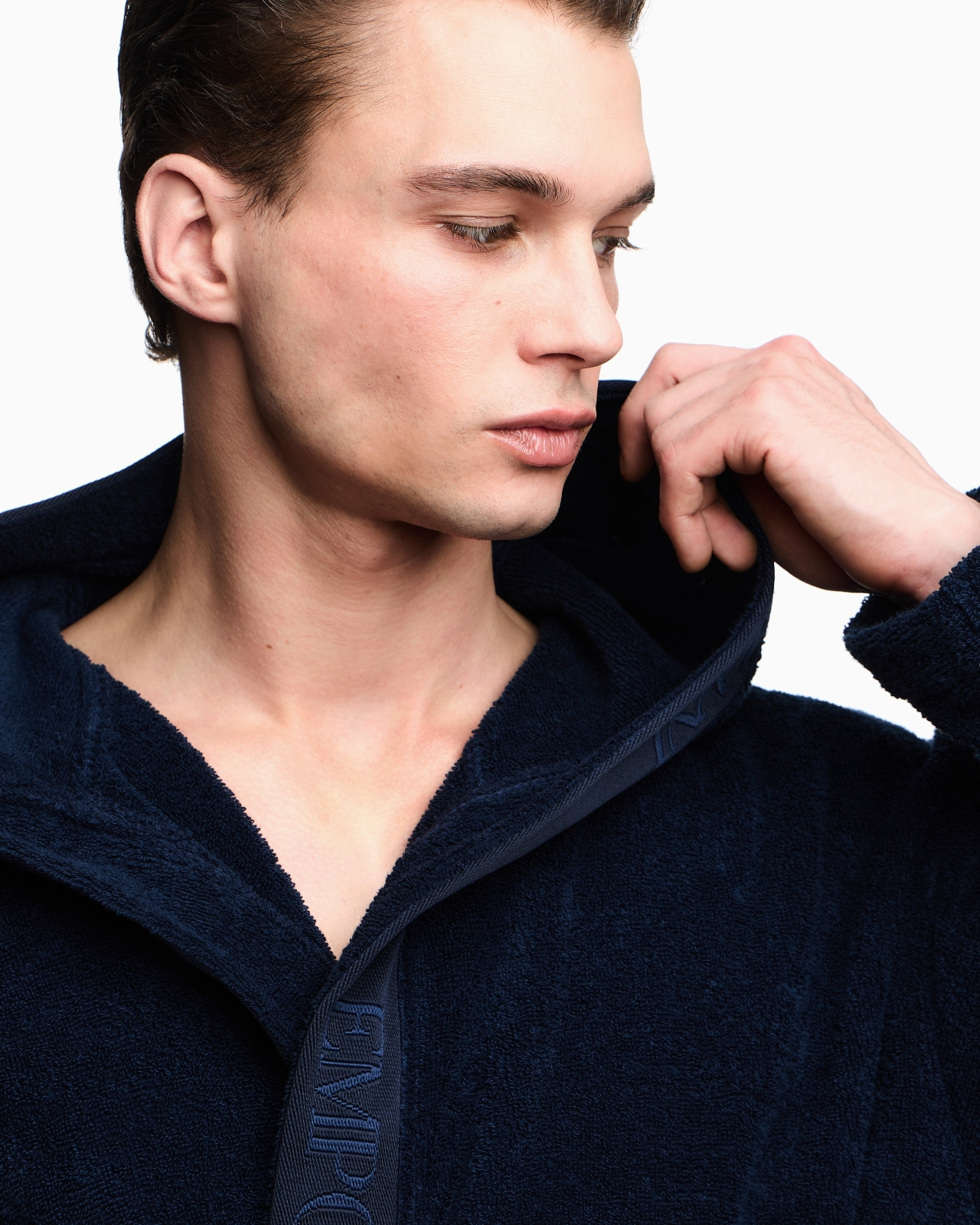 TERRYCLOTH BATHROBE WITH LOGO TRIM - 4