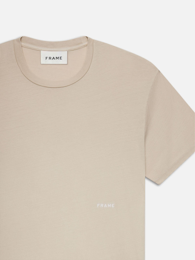 FRAME Relaxed Tee in Washed Off White outlook