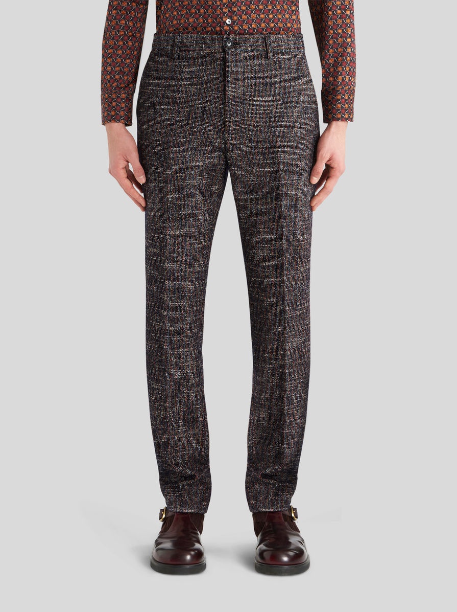 FLAT TROUSERS WITH TUCKS - 2