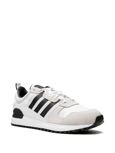 adidas ZX 700 low-top sneakers outlook