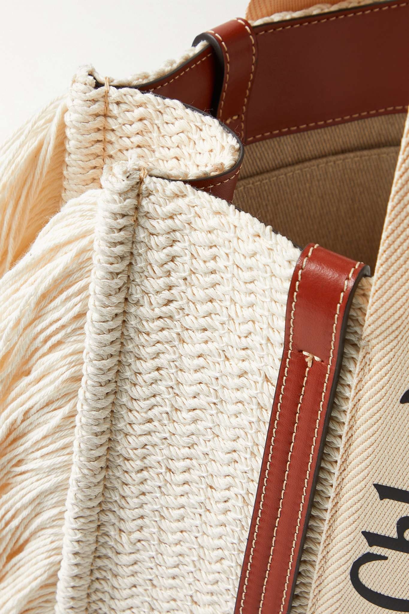 Woody medium leather-trimmed fringed recycled cotton tote - 4