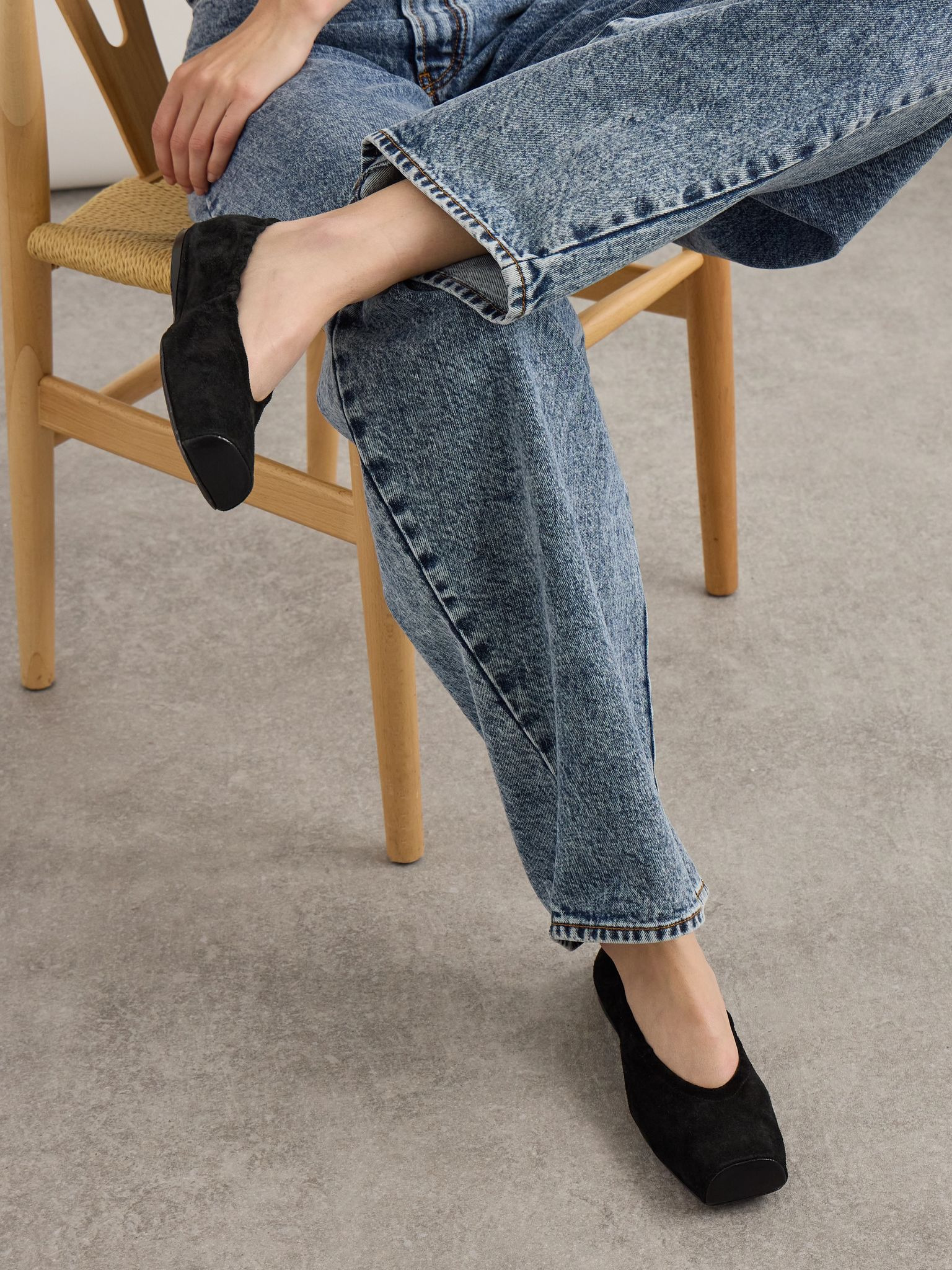 Leather-trimmed suede ballet flats Black - 2