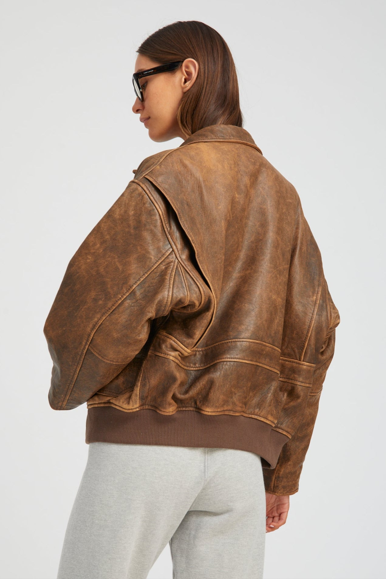 BROWN DISTRESSED LEATHER AVIATOR JACKET - 3