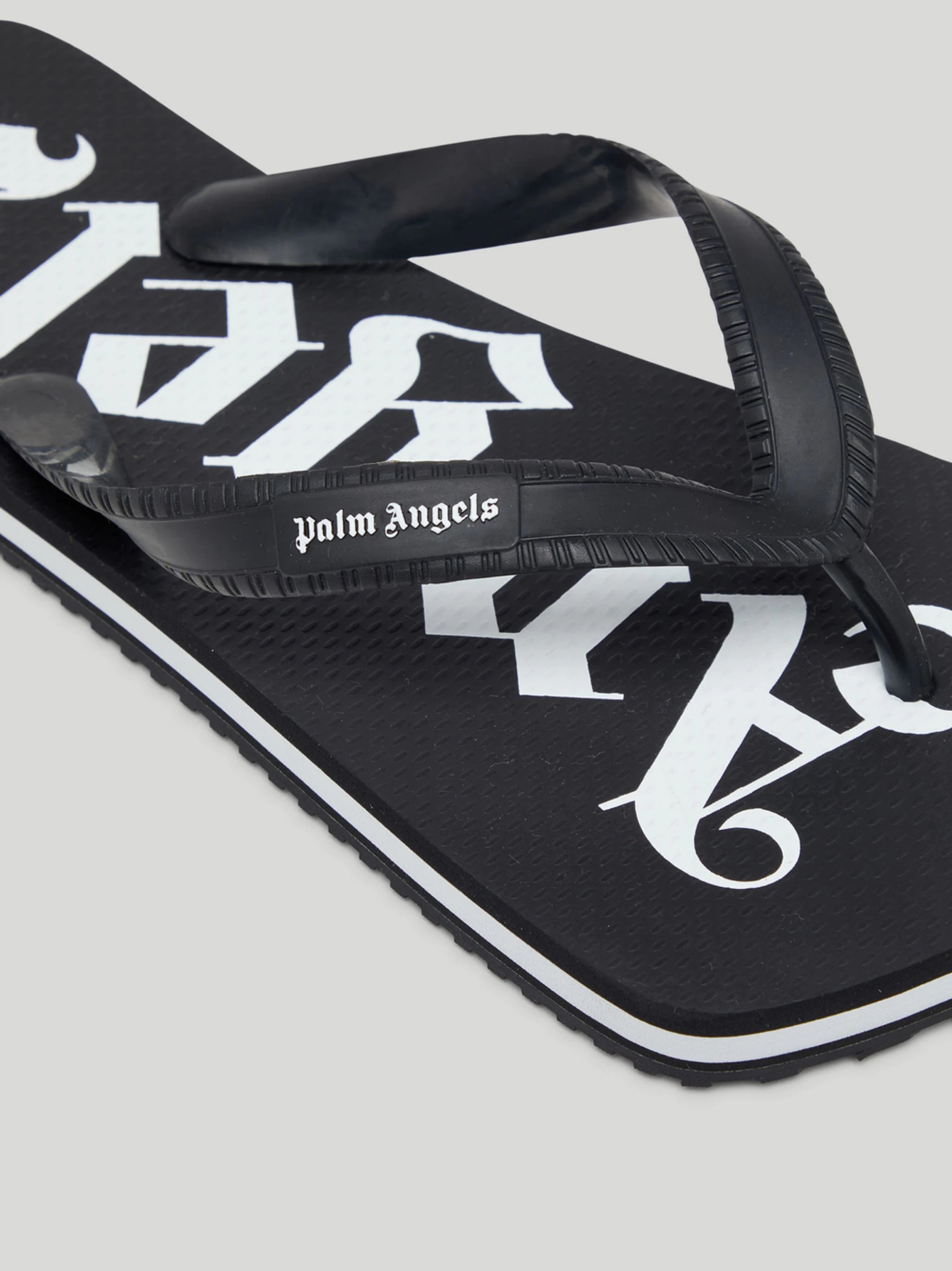 FLIP FLOP - 4