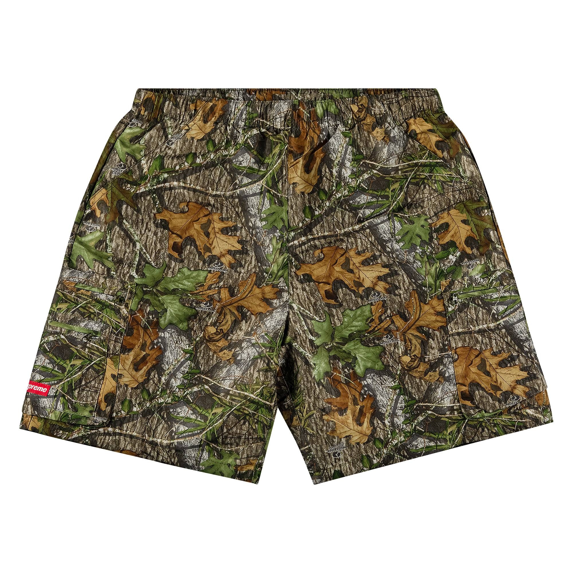 Supreme Supreme Cargo Water Short 'Mossy Oak Camo' | goat | REVERSIBLE