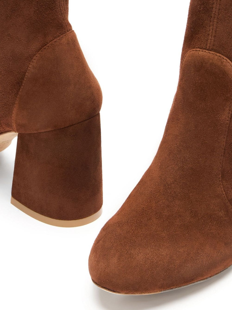 ankle-length suede boots 6